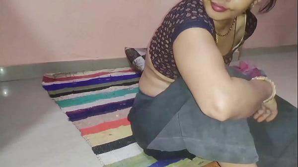 DESI MALLU BHABHI HARDCORE FUCK WITH HER DEBAR AT , FULL MOVIE OF PUSSY FUCKING IN HINDI VOICE