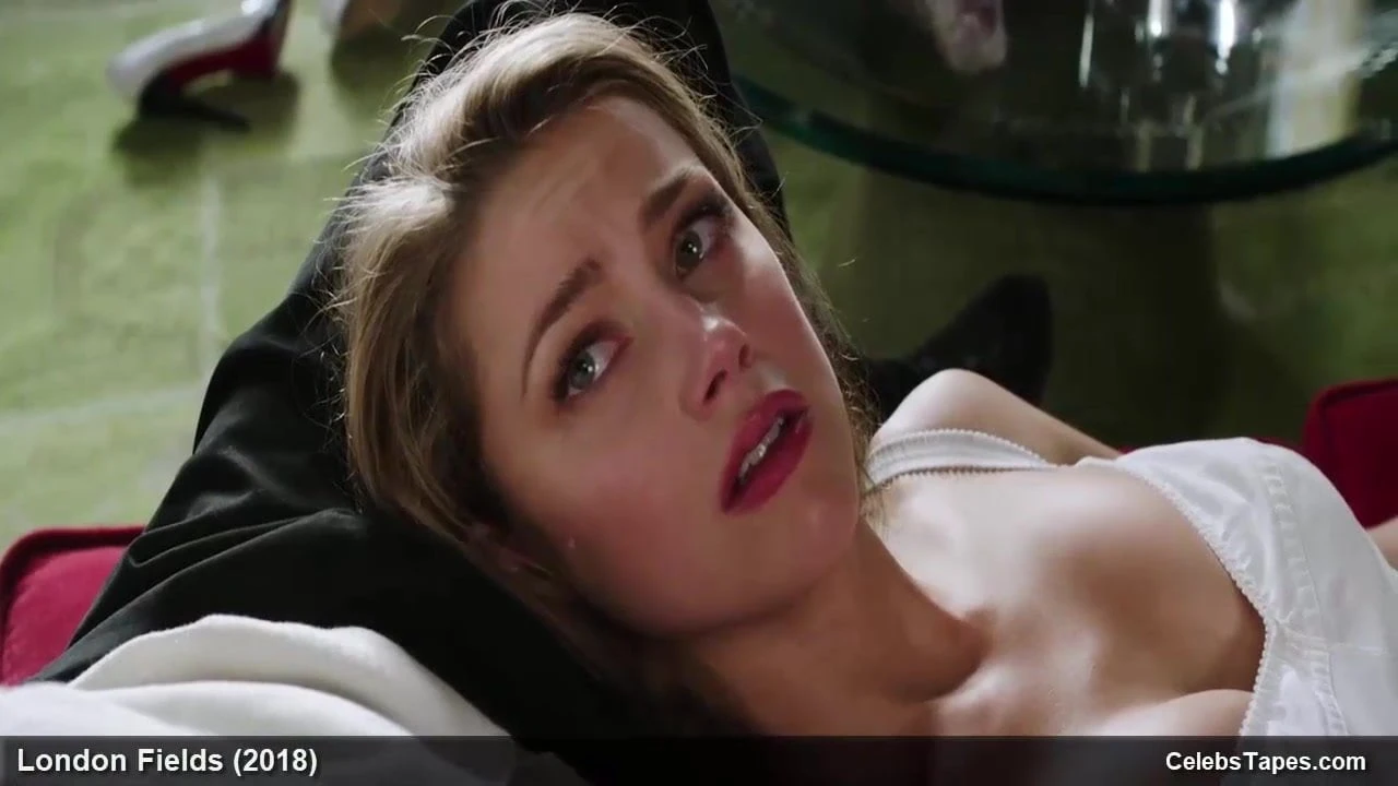 Celebrity Amber Heard All Nude And Hot Striptiase Scenes